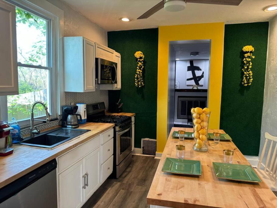 Apartamento Tranquil Zen Oasis, Banksville, Pittsburgh, Canton Avenue